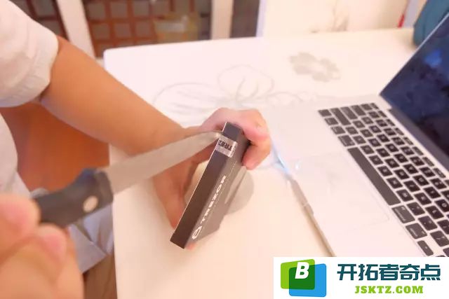 TREZOR硬件钱包开箱评测及使用教程！
