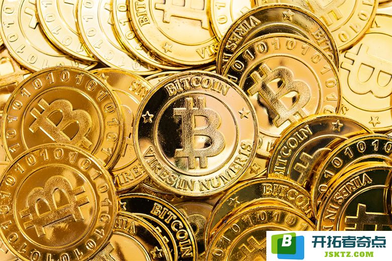 比较比特币与黄金：到2025年哪个投资更具潜力与价值？